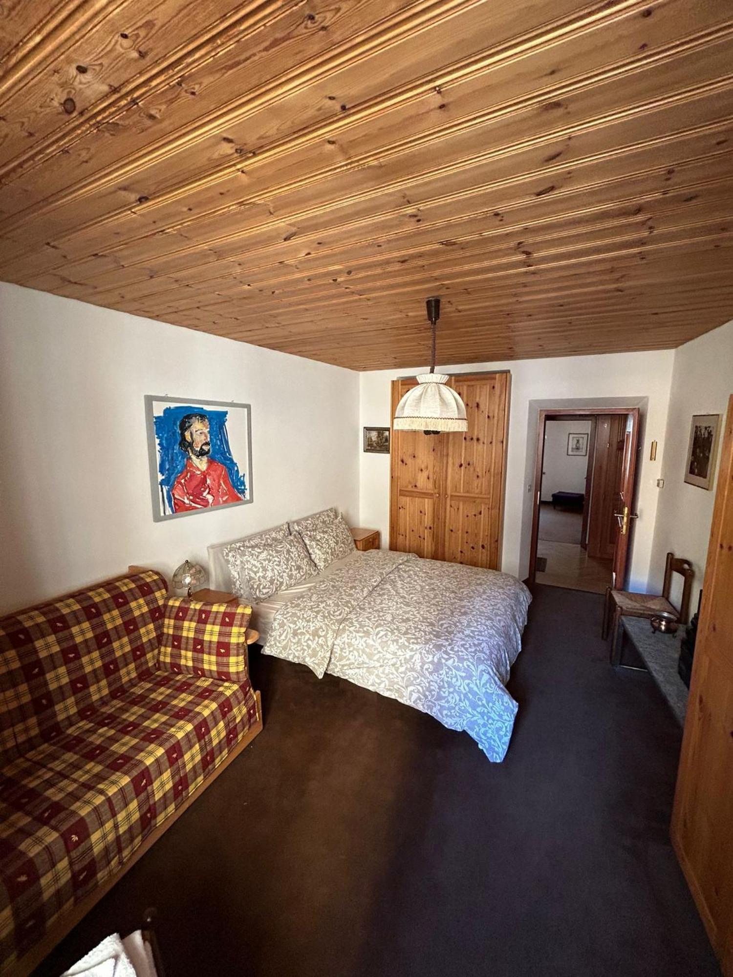 Casa Lalla Affittasi Nel Centro Di Poschiavo Exteriör bild
